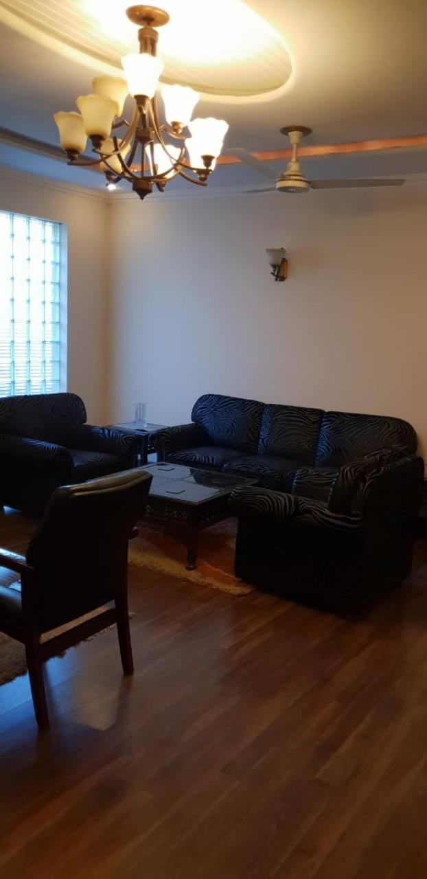 Reina Boutique Hotel - G9 Islamabad Ngoại thất bức ảnh
